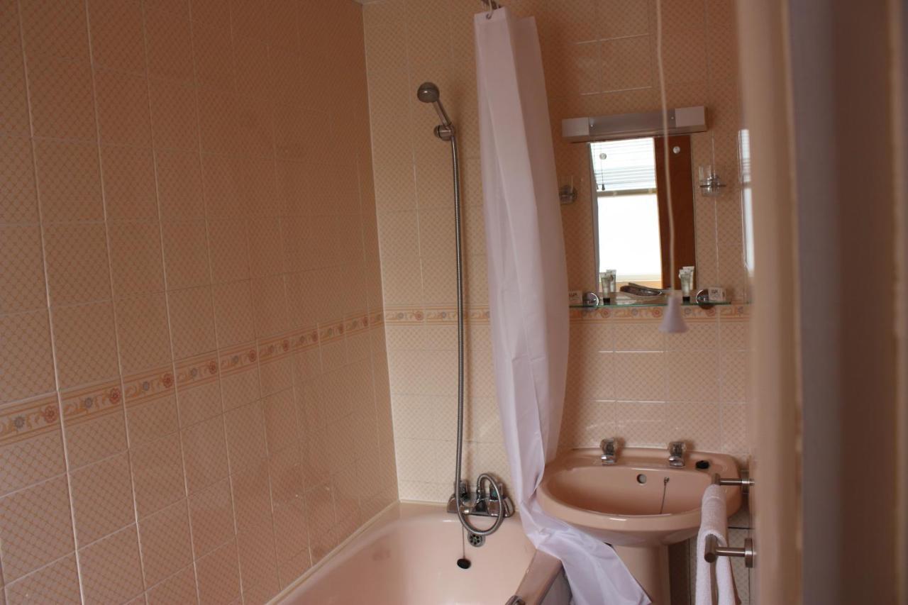 St Merryn Hotel คาร์บิสเบย์ ภายนอก รูปภาพ